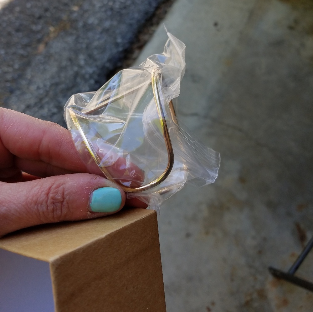 Emerald + Duv Joshua tree gold cage bracelet